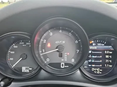 Porsche Macan 2023, 8866 км, за 88990000 KRW - фото 8