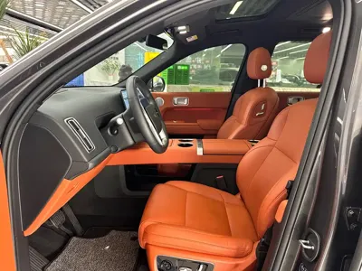 Li Auto Li L9 2023, 63000 км, за 239800 CNY