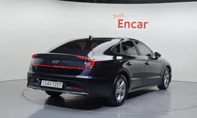 Hyundai Sonata 2020, 134503 км, за 12500000 KRW - фото 2