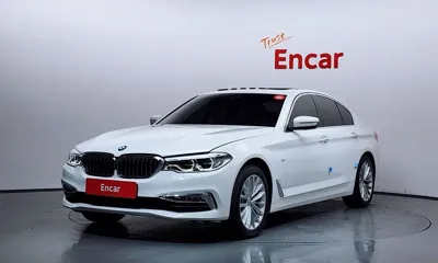 BMW 5-Series · 2018 год