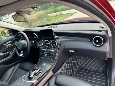 Mercedes-Benz C-Class 2017, 70000 км, за 75800 CNY - фото 16