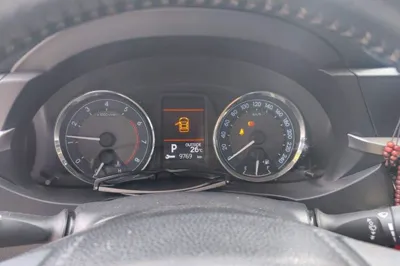 Toyota Corolla 2017, 132000 км, за 51263.49 CNY - фото 10
