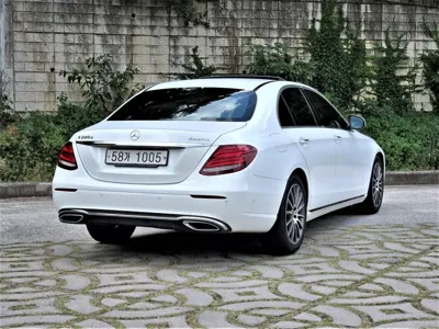 Mercedes-Benz E-Class 2017, 142326 км, за 16178.1 USD