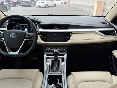Geely Emgrand 2019, 82000 км, за 25800 CNY - фото 14