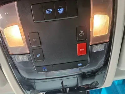 Hyundai Staria 2025, 22555 км, за 31580000 KRW - фото 8