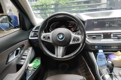 BMW 3 Series 2020, 142000 км, за 124406.52 CNY - фото 10