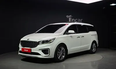 Kia Canival · 2019 год