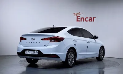 Hyundai Avante 2019, 110656 км, за 10900000 KRW