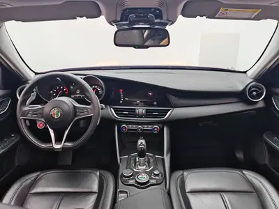 Alfa Romeo Giulia 2019, 63000 км, за 109800 CNY - фото 15