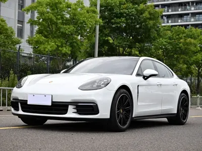 Porsche Panamera · 2019 год