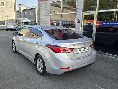 Hyundai Avante 2016, 202406 км, за 3300000 KRW - фото 6
