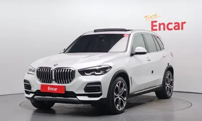 BMW X5 · 2022 год