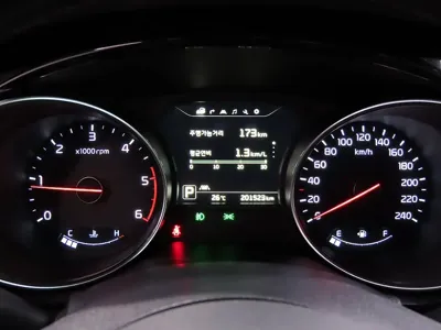 Kia Canival 2015, 201477 км, за 6800000 KRW - фото 8