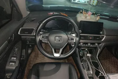 Honda Accord 2018, 50400 км, за 103582.33 CNY - фото 7
