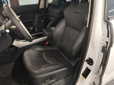 Land Rover Evoque 2016, 96700 км, за 52300 CNY - фото 22