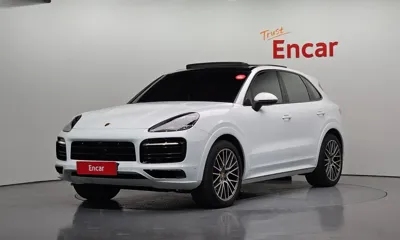 Porsche Cayenne · 2023 год