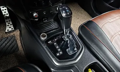 KG_Mobility_Ssangyong TIBOLI 2016, 123085 км, за 5100000 KRW - фото 9