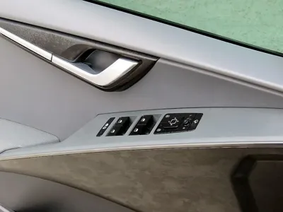 Kia Niro 2022, 67173 км, за 22300000 KRW - фото 11