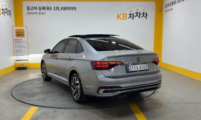 Volkswagen Jetta 2023, 33309 км, за 26300000 KRW