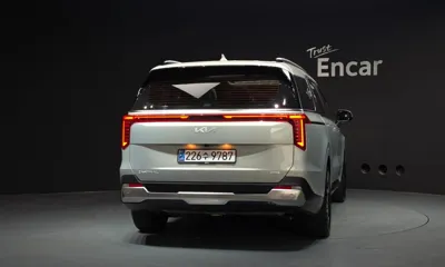Kia Canival 2025, 4664 км, за 52900000 KRW