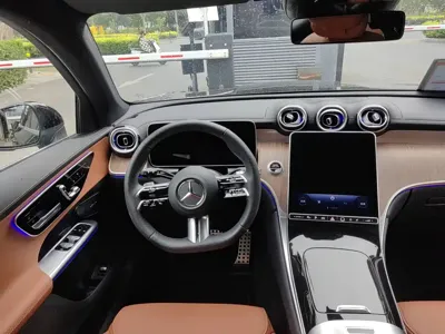 Mercedes-Benz 奔驰GLC新能源 2024, 11000 км, за 289800 CNY - фото 13