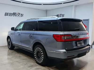 Lincoln Navigator 2022, 24000 км, за 638000 CNY - фото 5