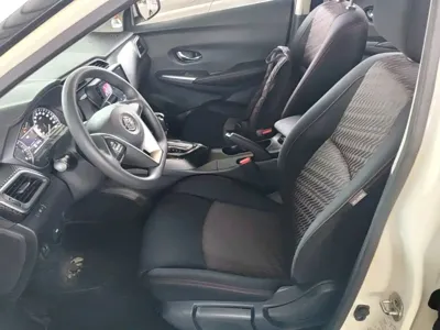 Nissan Bluebird 2017, 118600 км, за 32100 CNY - фото 15
