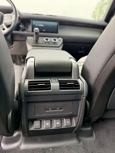 Land Rover Defender 2020, 84500 км, за 52000000 KRW - фото 9