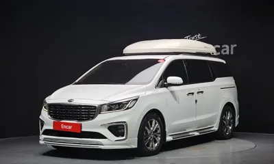 Kia Canival · 2019 год