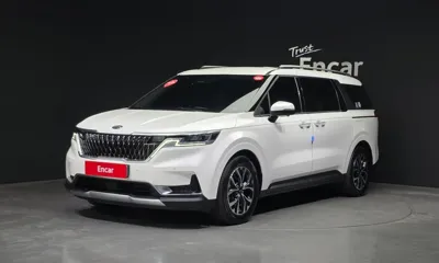 Kia Canival · 2021 год