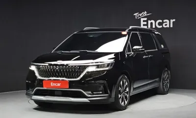 Kia Canival · 2021 год