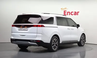Kia Canival 2023, 56374 км, за 27900000 KRW