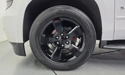 Chevrolet Surburban 2017, 113018 км, за 33500000 KRW - фото 5