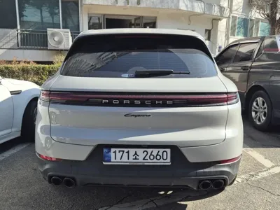 Porsche Cayenne 2025, 10900 км, за 165880000 KRW