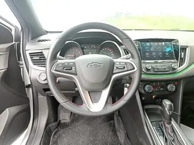 Chevrolet Monza 2019, 96900 км, за 28600 CNY - фото 11