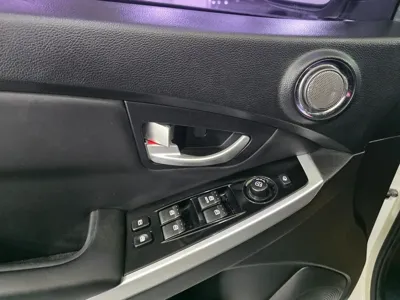 KG_Mobility_Ssangyong KORANDO 2016, 130860 км, за 6000000 KRW - фото 11