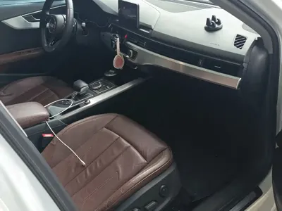 Audi A4L 2017, 114700 км, за 79800 CNY - фото 9