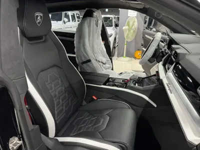 Lamborghini Urus 2025, 50 км, за 475000000 KRW - фото 8