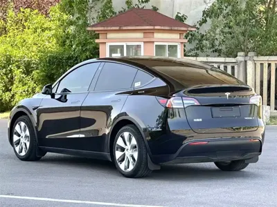 Tesla Model Y 2022, 75000 км, за 141000 CNY - фото 9