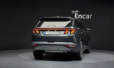 Hyundai Tucson 2023, 27702 км, за 33000000 KRW