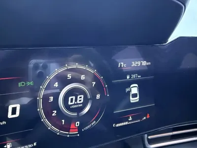 Hyundai Elantra 2023, 33000 км, за 99800 CNY - фото 9