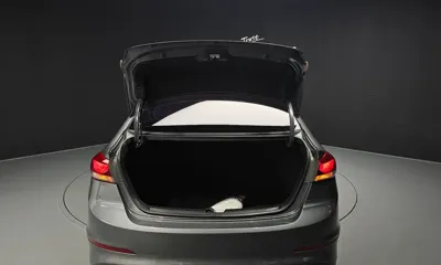 Hyundai Avante 2018, 154071 км, за 7900000 KRW - фото 20
