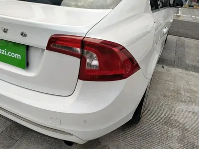 Volvo S60 2015, 176400 км, за 33300 CNY - фото 8