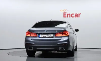 BMW 5-Series 2018, 118022 км, за 23500000 KRW