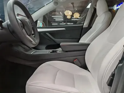 Tesla Model Y 2022, 65000 км, за 183000 CNY - фото 23