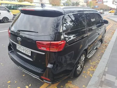 Kia Canival 2019, 129327 км, за 13500000 KRW - фото 8
