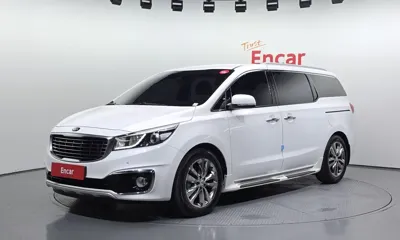 Kia Canival · 2018 год