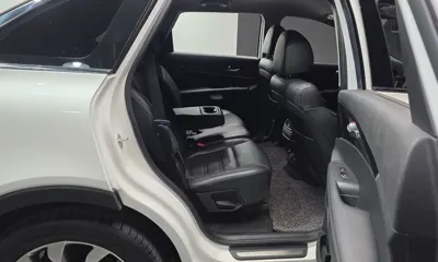 Kia Sorento 2019, 60426 км, за 16000000 KRW - фото 11