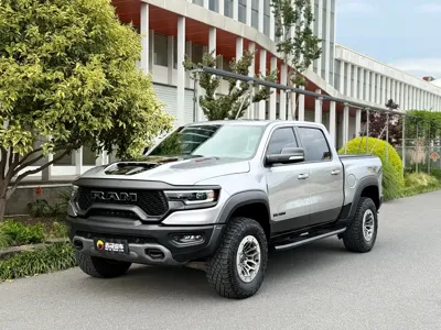 RAM Ram Trucks · 2023 год