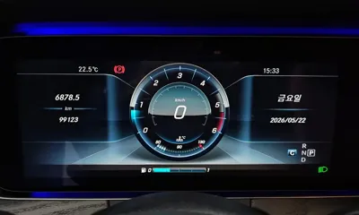 Mercedes-Benz E-Class 2017, 99123 км, за 28000000 KRW - фото 8